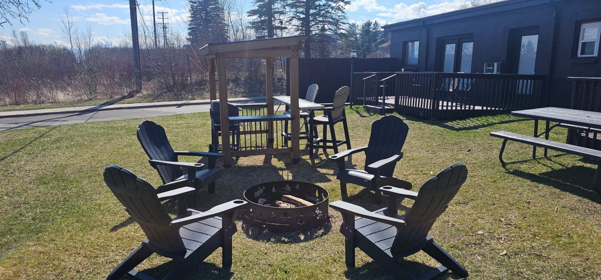 Willard Munger Inn Дулут Экстерьер фото