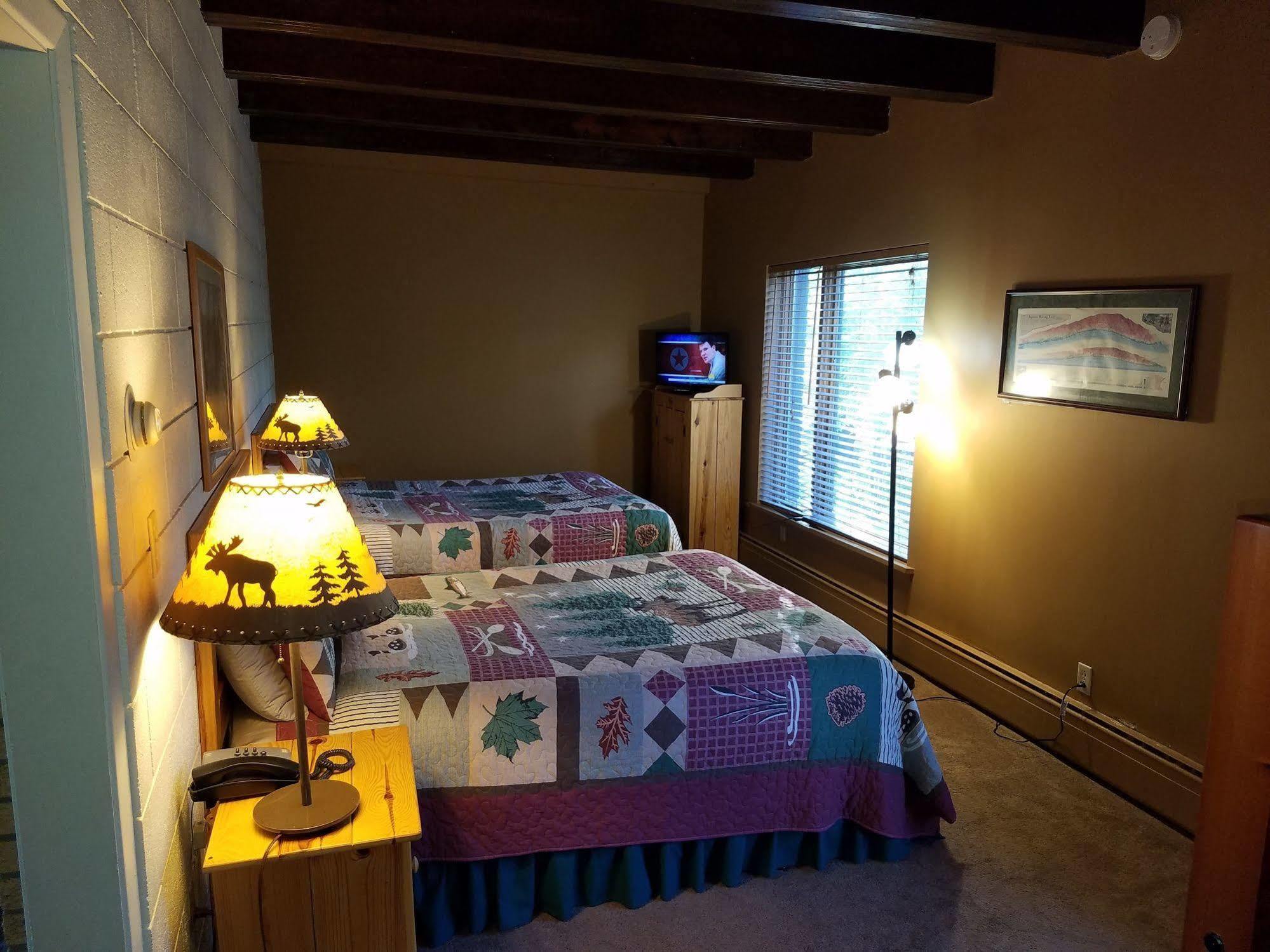 Willard Munger Inn Дулут Экстерьер фото