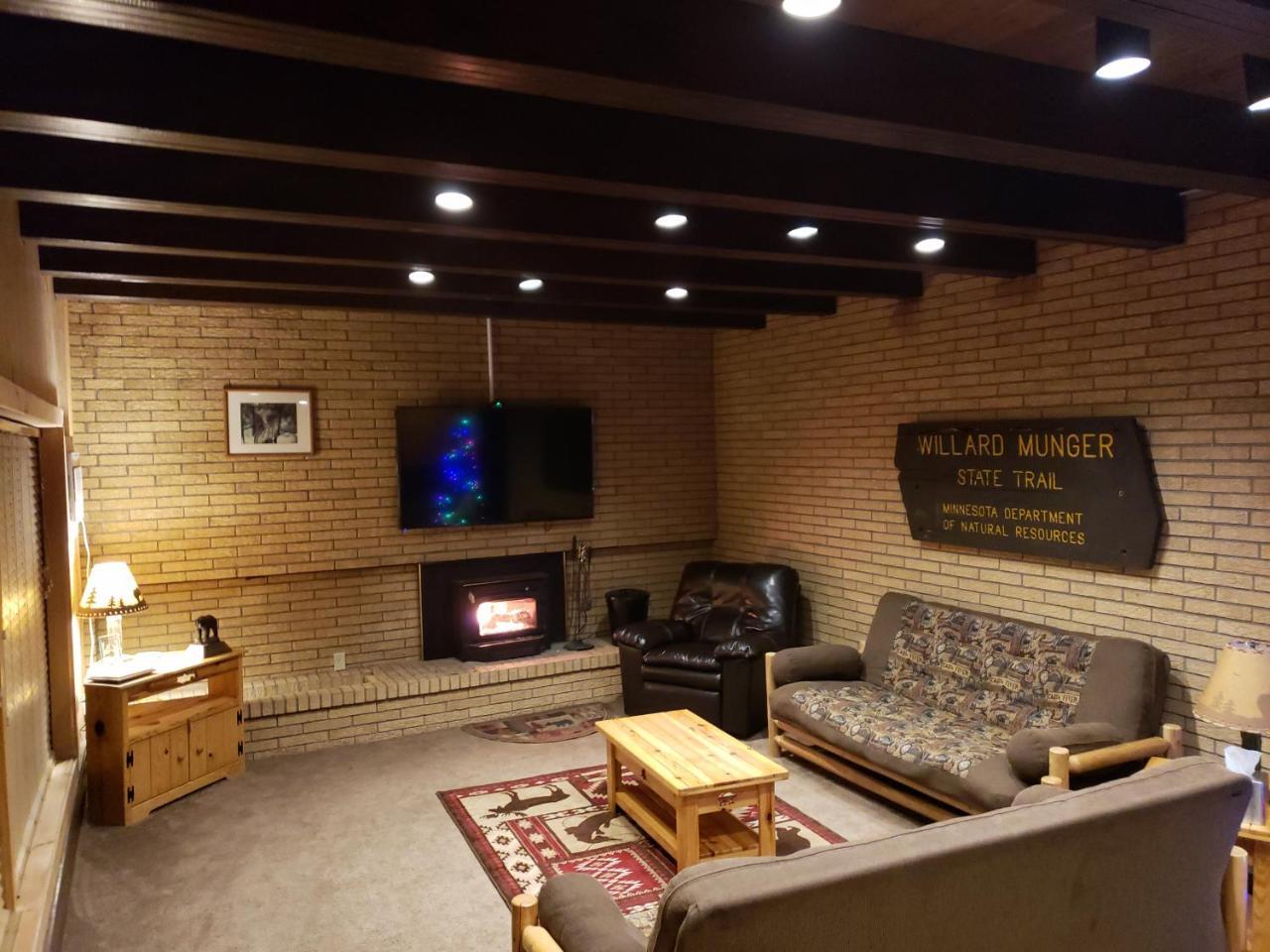 Willard Munger Inn Дулут Экстерьер фото